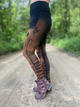 Load image into Gallery viewer, Serpens Leggings