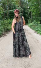 Load image into Gallery viewer, Asterya Dress