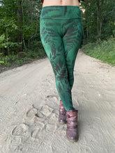 Load image into Gallery viewer, Hydra Leggings