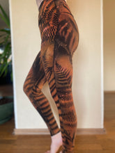 Load image into Gallery viewer, Dawn Leggings