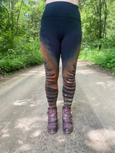 Load image into Gallery viewer, Monoceros Leggings