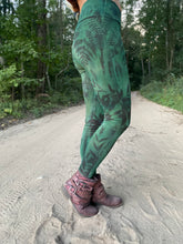 Load image into Gallery viewer, Hydra Leggings