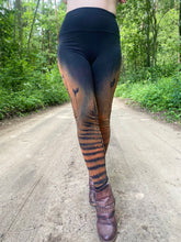 Load image into Gallery viewer, Serpens Leggings