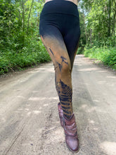 Load image into Gallery viewer, Straw Leggings