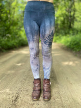 Load image into Gallery viewer, Silver Night Leggings