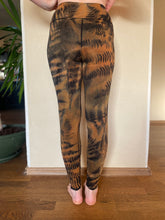 Load image into Gallery viewer, Pavo Leggings