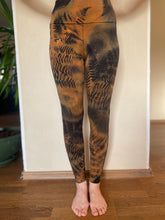 Load image into Gallery viewer, Pavo Leggings