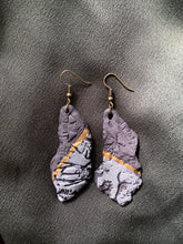 Load image into Gallery viewer, Full Moon Earrings