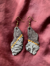 Load image into Gallery viewer, Full Moon Earrings