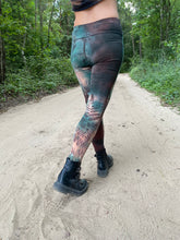 Load image into Gallery viewer, Erela Leggings 🌿