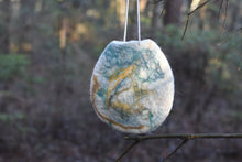 Load image into Gallery viewer, Blue Moon Wool Lamp