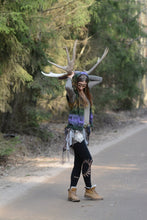 Load image into Gallery viewer, Black Moon Leggings