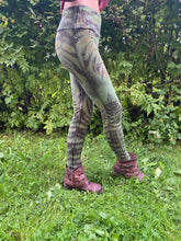 Load image into Gallery viewer, Tucana Warm Leggings