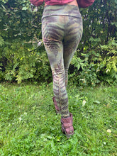 Load image into Gallery viewer, Tucana Warm Leggings