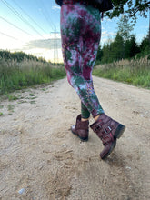 Load image into Gallery viewer, Pegasi Star Leggings