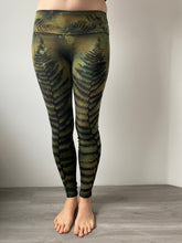 Load image into Gallery viewer, Betria Leggings