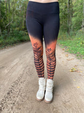 Load image into Gallery viewer, Procyon Leggings