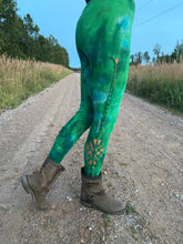 Load image into Gallery viewer, Spring Forest Leggings