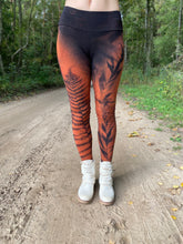 Load image into Gallery viewer, Vankaa Leggings