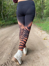 Load image into Gallery viewer, Procyon Leggings