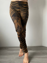 Load image into Gallery viewer, Aquarius Leggings