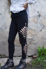 Load image into Gallery viewer, Raspberry Leggings