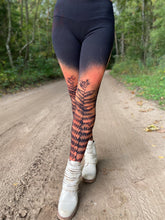 Load image into Gallery viewer, Procyon Leggings