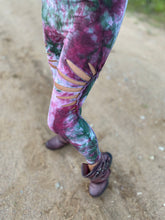 Load image into Gallery viewer, Pegasi Star Leggings