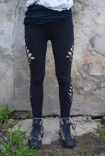 Load image into Gallery viewer, Raspberry Leggings