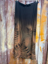 Load image into Gallery viewer, Midnight Fern Skirt
