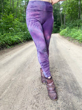Load image into Gallery viewer, Auva Leggings
