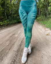 Load image into Gallery viewer, Rasala Leggings
