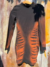 Load image into Gallery viewer, Sadatoni Dress
