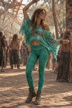 Load image into Gallery viewer, Green Cut out Top  plus leggings
