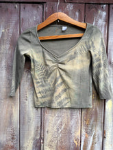 Load image into Gallery viewer, Green Lupine Crop Top Jumper
