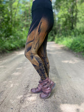 Load image into Gallery viewer, Straw Leggings
