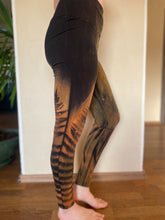 Load image into Gallery viewer, Veigha Leggings
