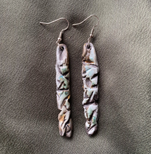 Load image into Gallery viewer, Moss Earrings

